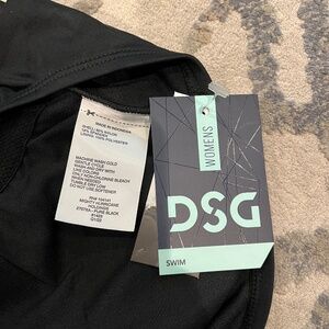 Dick's Sporting Goods black bathing suit tankini top (new with tags)